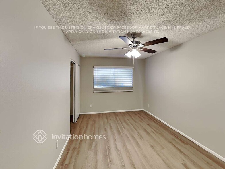 Building Photo - 4033 W San Juan Ave