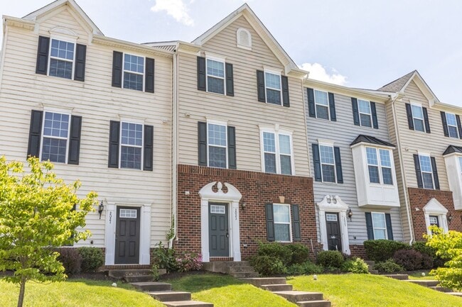 Building Photo - 2023 Verona Ct