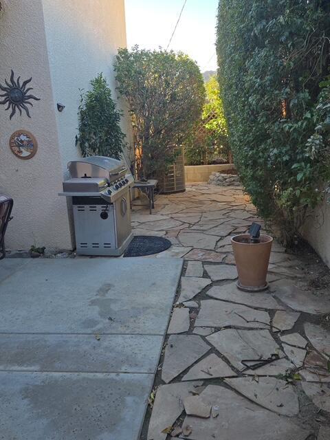 Building Photo - 54035 Avenida Martinez