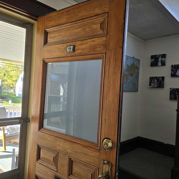 Building Photo - 67 Park St