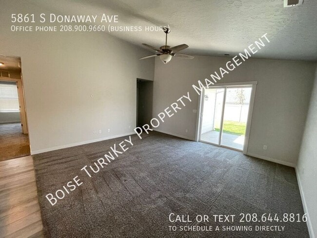 Building Photo - 5861 S Donaway Ave