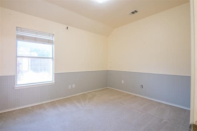Building Photo - 9903 Max Ln