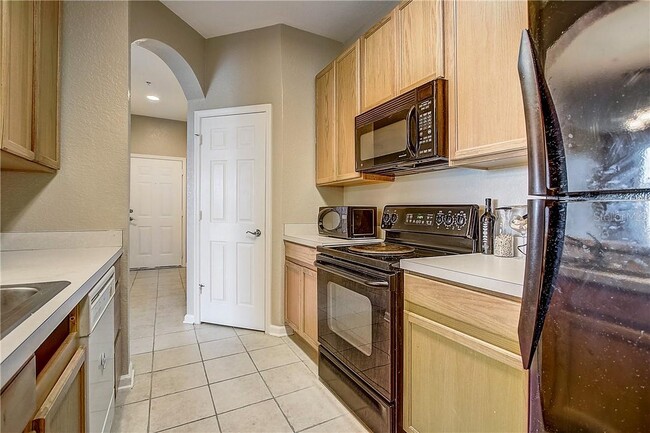 Building Photo - 8630 Buccilli Dr