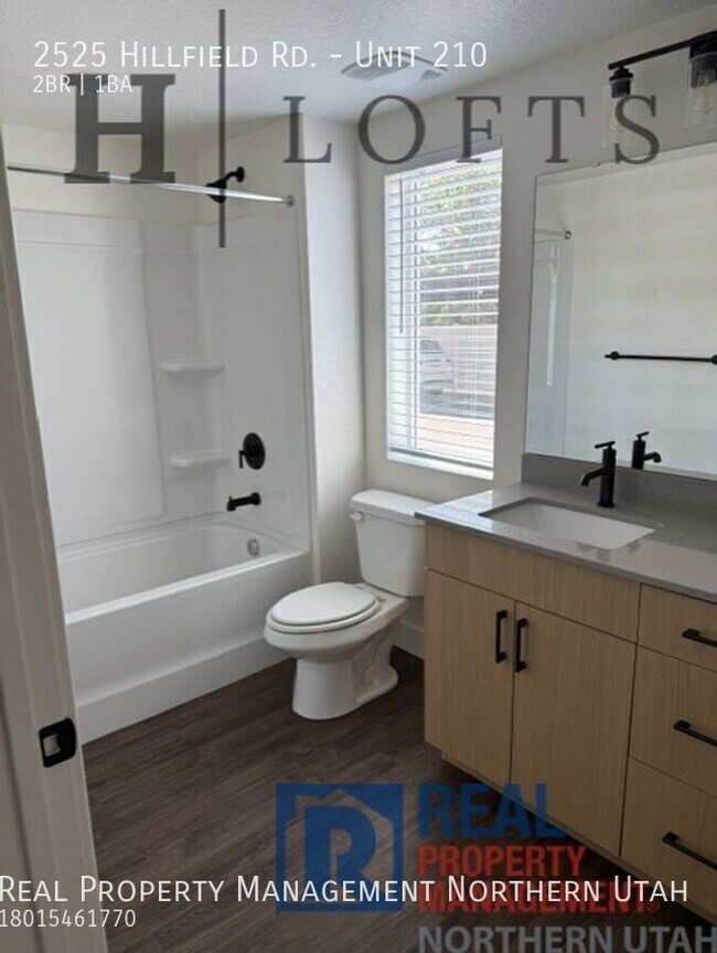 Building Photo - 2525 Hillfield Rd.-Unit 210