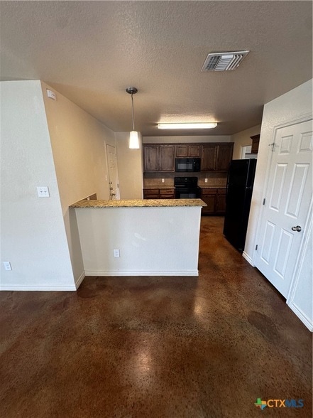 Building Photo - 1803 Indian Trail