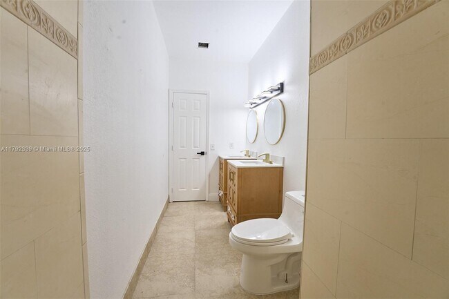 Building Photo - 22725 SW 125th Ave
