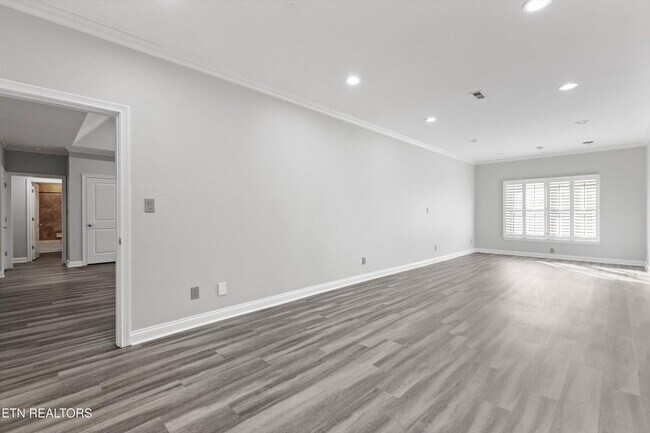 Building Photo - 1768 Redgrave Rd