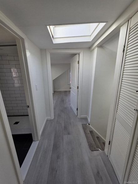 Building Photo - 113 Yoakum Ave