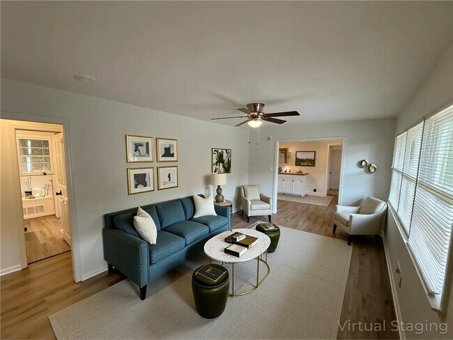 Building Photo - 379 Utoy Cir SW