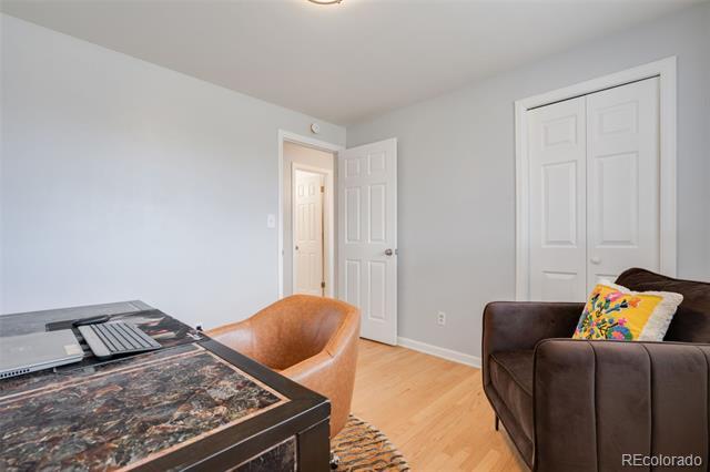 Building Photo - 5099 S Linden Dr