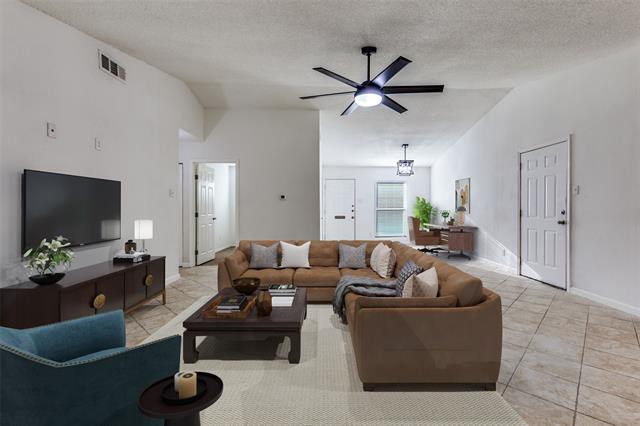 Building Photo - 108 Mariana Dr