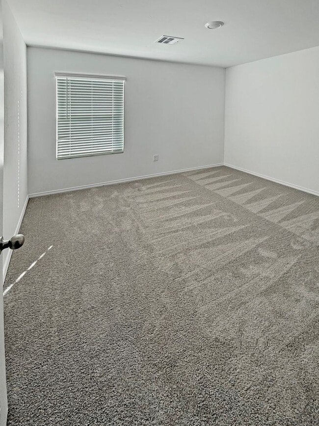 Building Photo - Brand New 4 Bedroom Home in Stillwater - Move-In ReadY