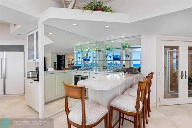 Building Photo - 2110 N Ocean Blvd