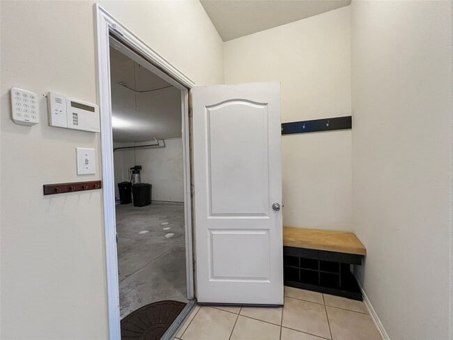 Building Photo - 24811 Mason Trail Dr