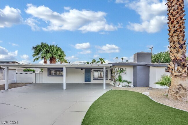 Building Photo - 2325 Sombrero Dr