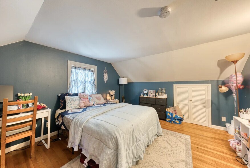 Building Photo - 69 Lynwood Dr