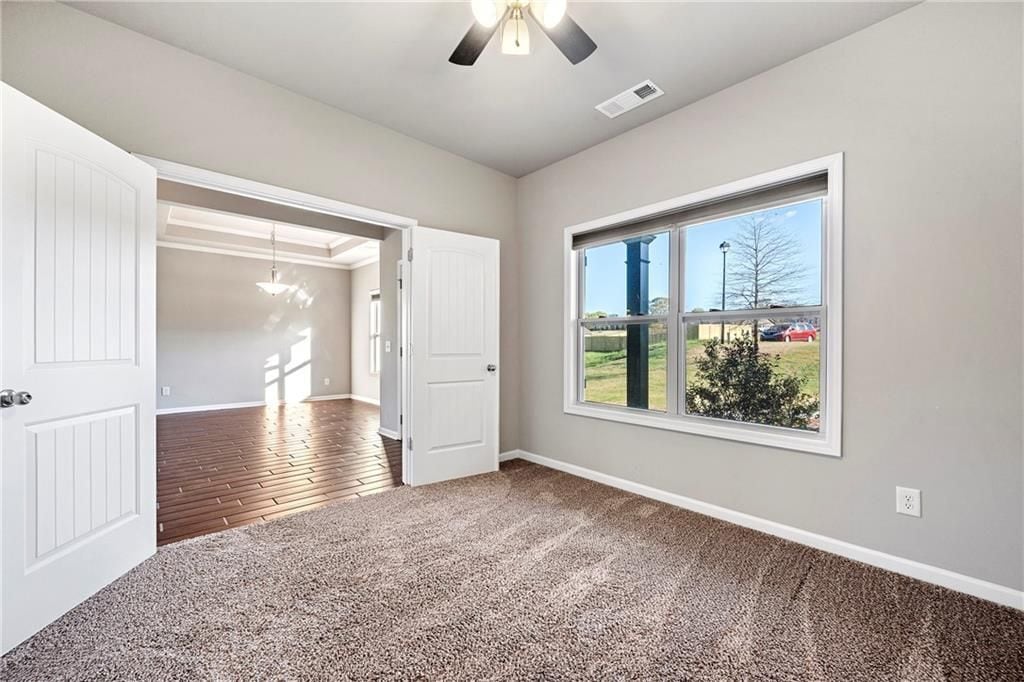 Building Photo - 540 Brookside Ln
