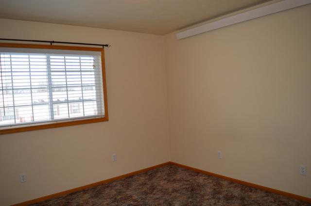 Building Photo - 2 bedroom in Billings MT 59105