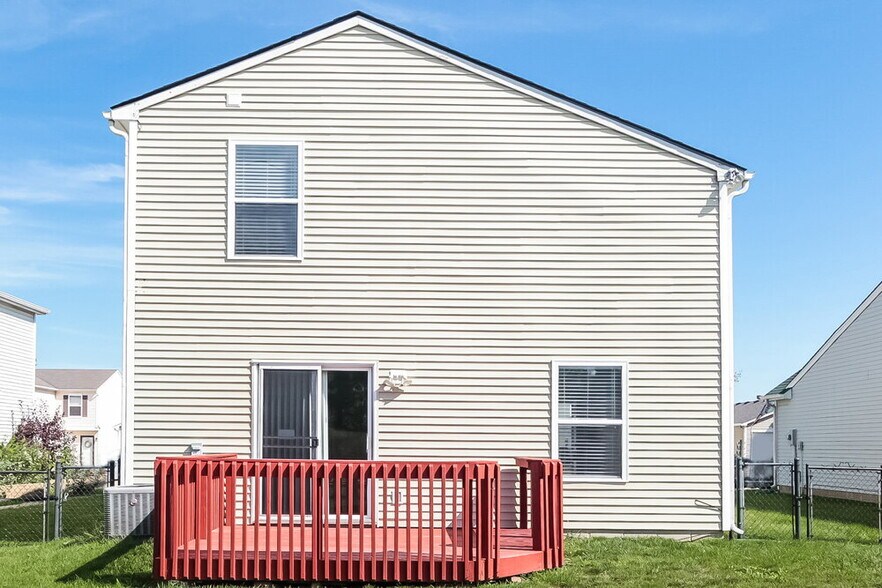 Building Photo - 10711 Glenayr Dr