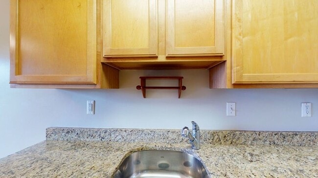 Building Photo - 2615 4th St NE