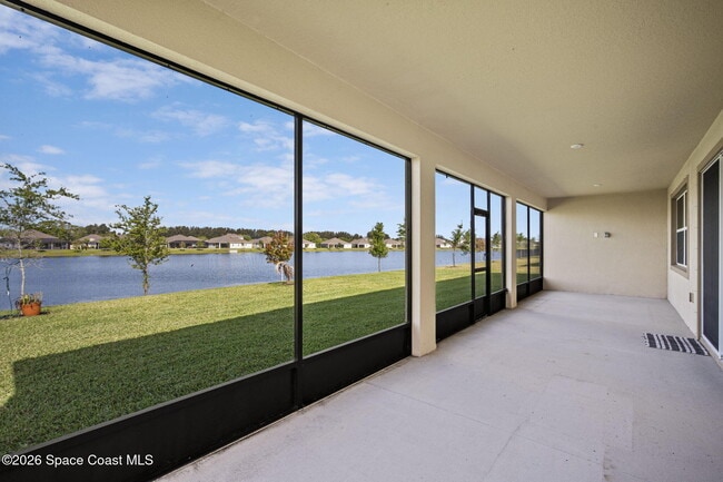 Building Photo - 6185 Moonrise Dr