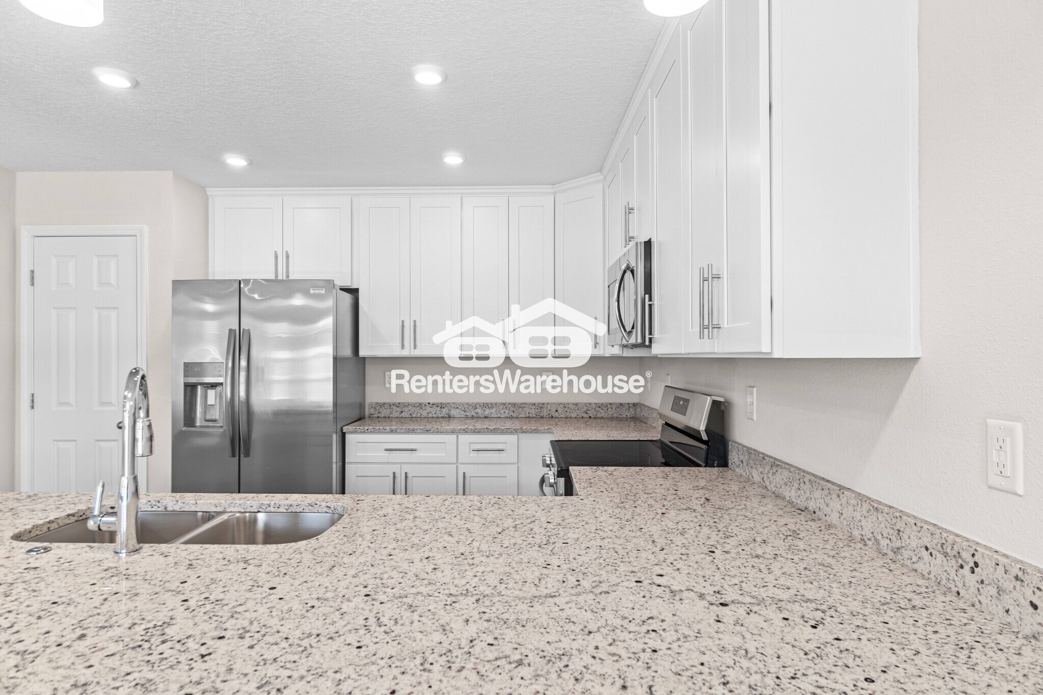 Building Photo - 4243 Matador Dr