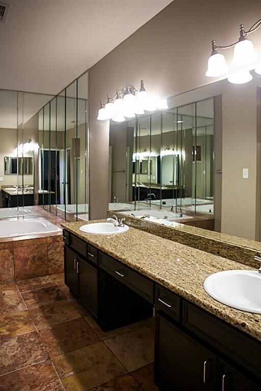 Building Photo - 6000 Reims Rd