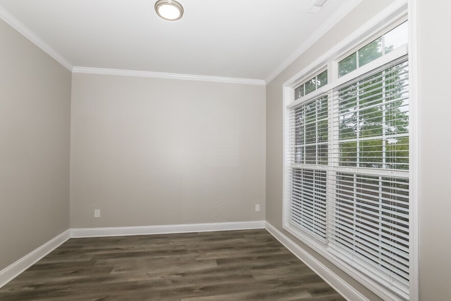 Building Photo - 12390 Muir Field Ct