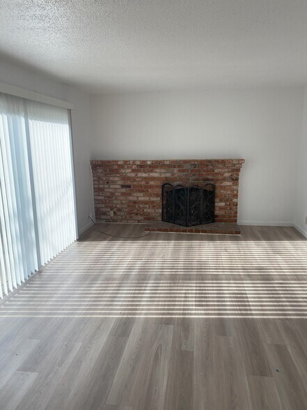 Building Photo - 3332 Explorer Dr