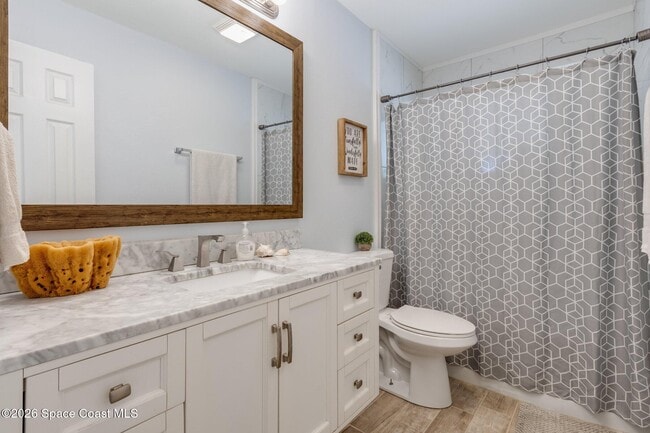 Building Photo - 101 E Dover St