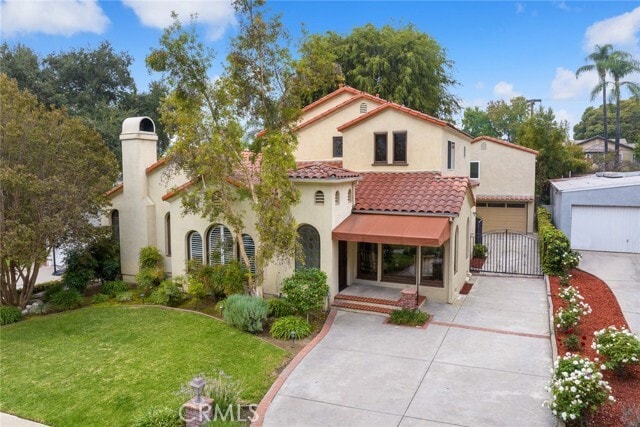 Building Photo - 1647 N Santa Anita Ave