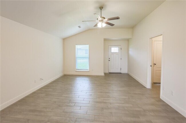 Building Photo - 501 NW 59th Ave