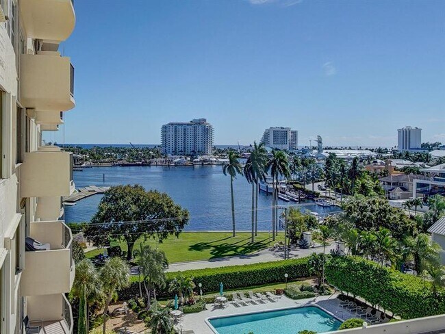 Building Photo - 2500 E Las Olas Blvd
