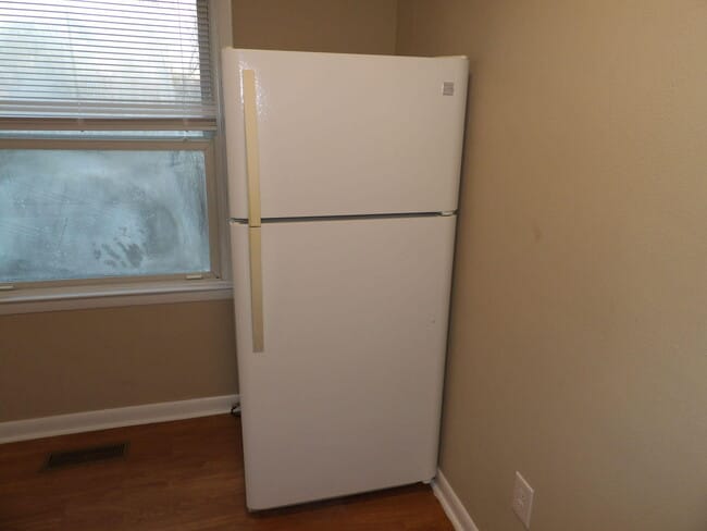 Building Photo - 146 Allnutt Dr