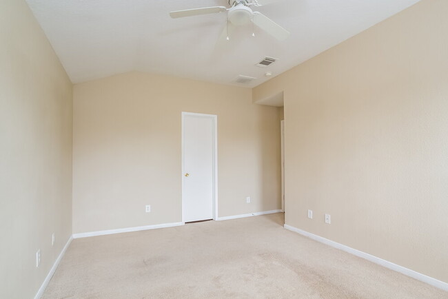 Building Photo - 1125 Willersley Ln