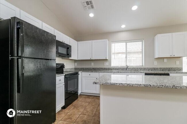 Building Photo - 4635 W Shumway Farm Rd, Laveen, AZ 85339
