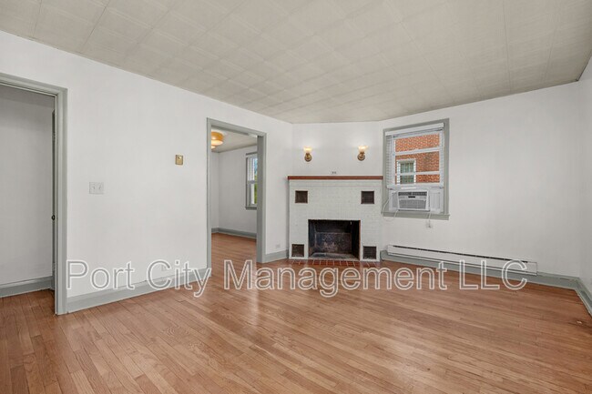 Building Photo - 3607 Bayonne Ave