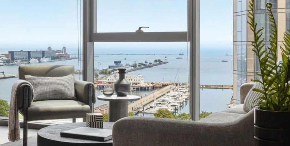 Building Photo - 455 E Waterside Dr