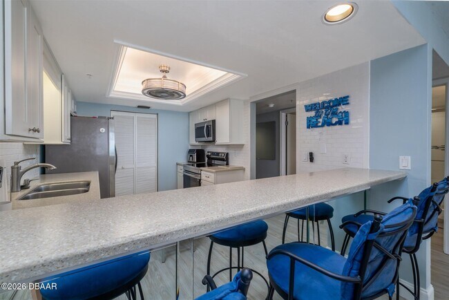 Building Photo - 2545 S Atlantic Ave