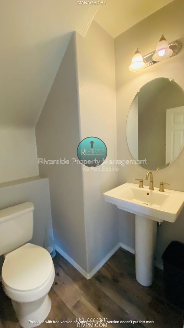 Building Photo - 4938 Ficus Ct