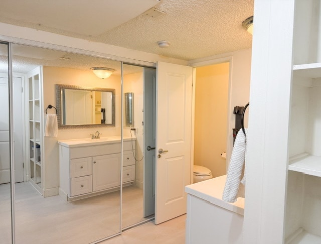 Building Photo - 23515 Lyons Ave