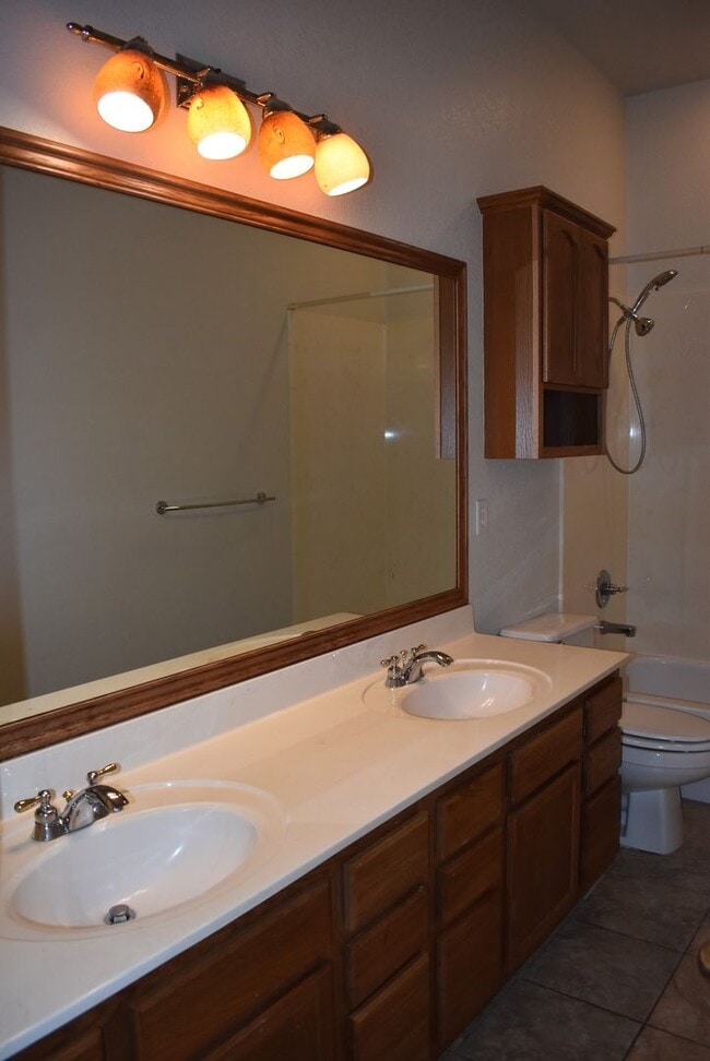 Building Photo - Central Texas Expressway Suite 100, Harker Heights, TX 76548.