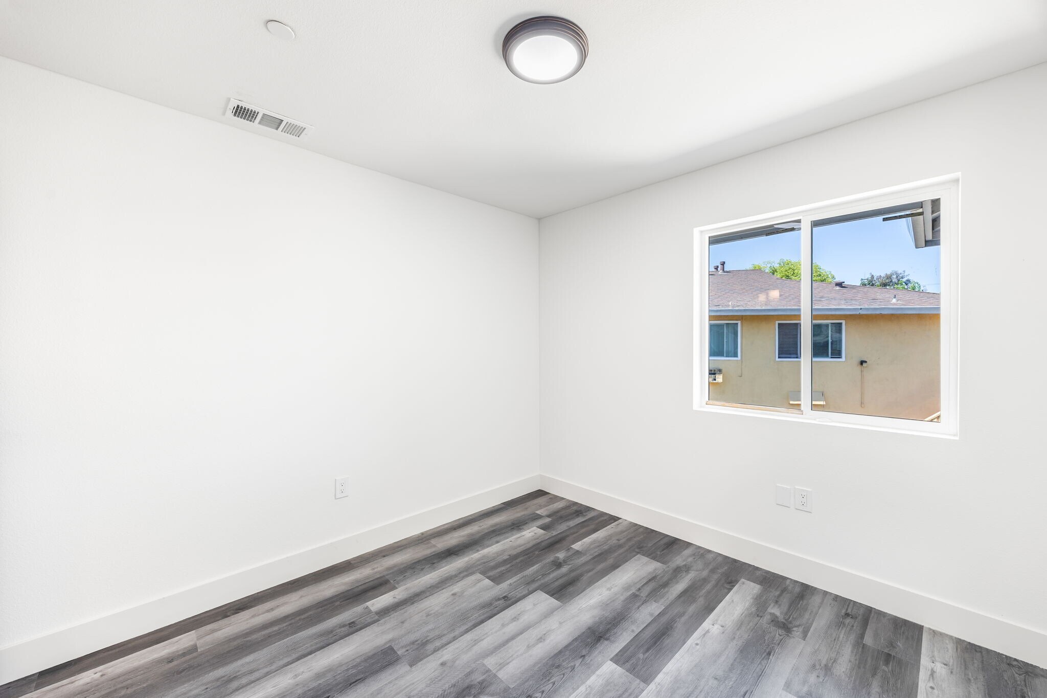 Building Photo - 2409 Cava Ct