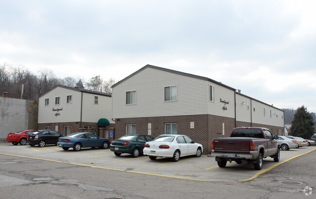 Building Photo - COURTYARD APTS