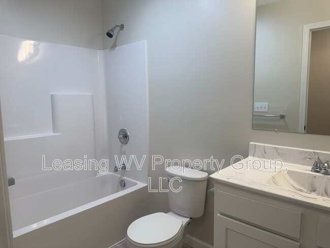 Building Photo - 71 Christian Ct