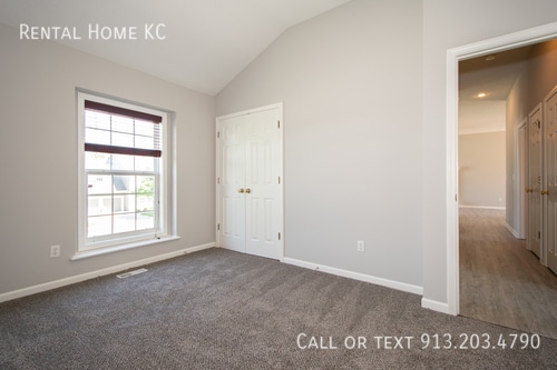 Building Photo - 23815 W 126th Terrace