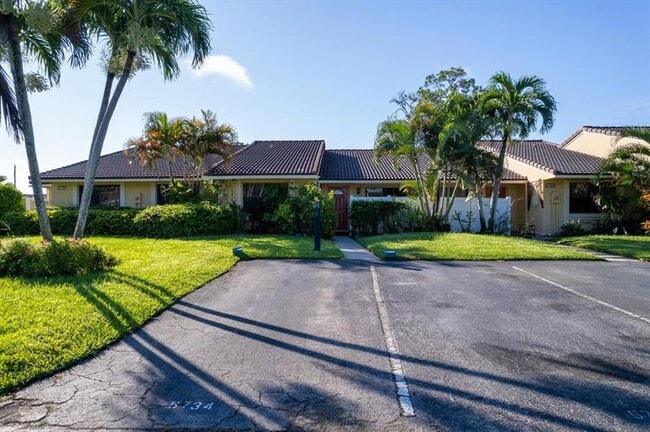 Building Photo - 6734 Bridlewood Ct