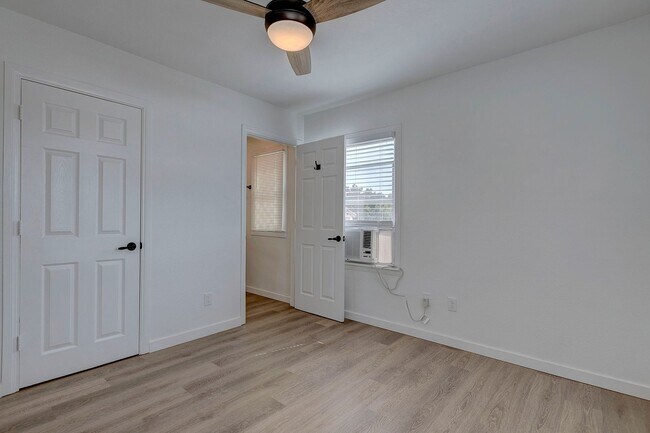 Building Photo - 619 A Ave