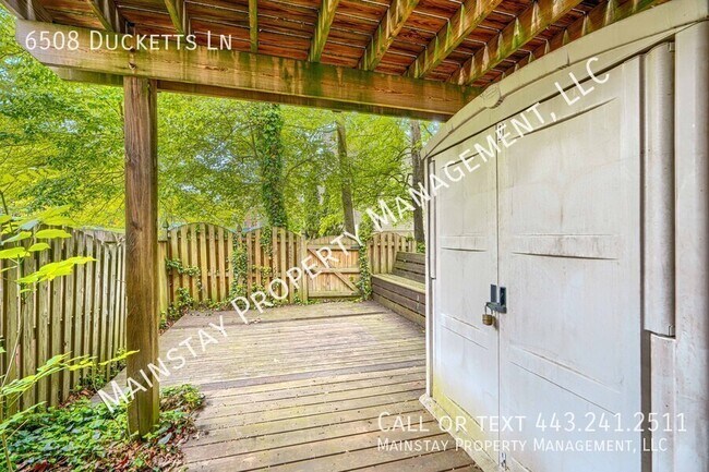 Building Photo - 6508 Ducketts Ln