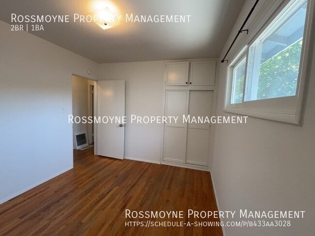 Building Photo - 4116 Rincon Ave